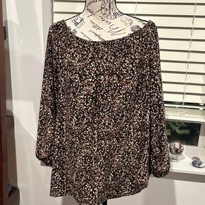 Anne Klein Black and Cream Blouse